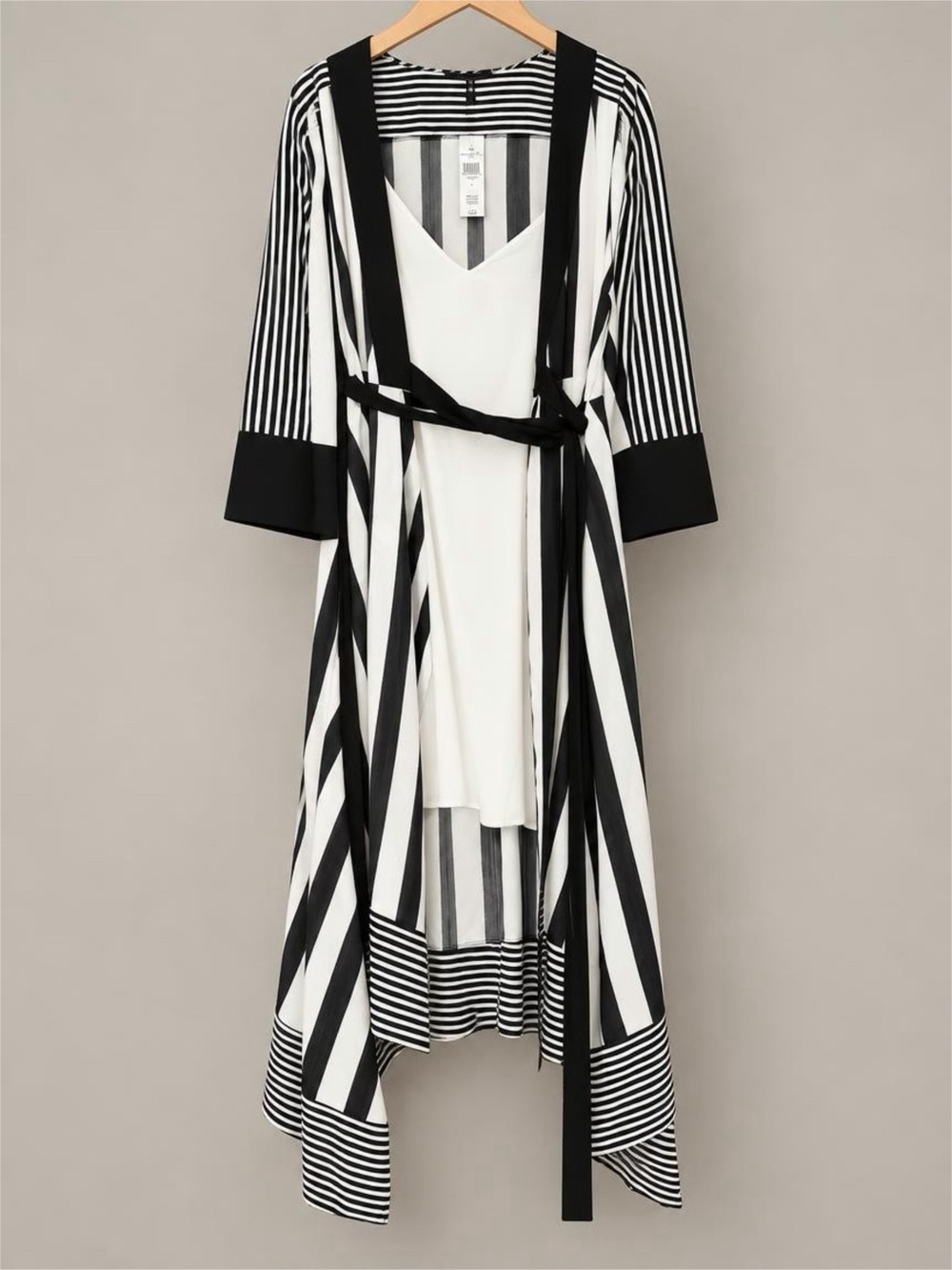 BCBGMaxAzria Black & White Striped Satin Wrap Robe with Slip & Belt NWT